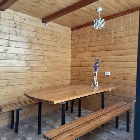 Holiday home Dva Opryshka